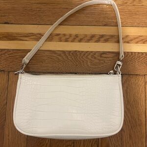 Elegant White Croc-Embossed Shoulder Bag - Lapsting
